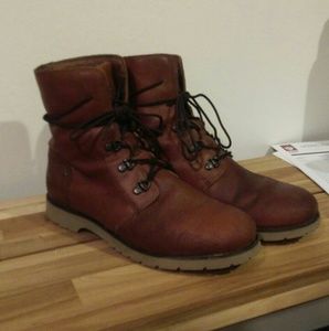 Adorable TNF casual lace up boots